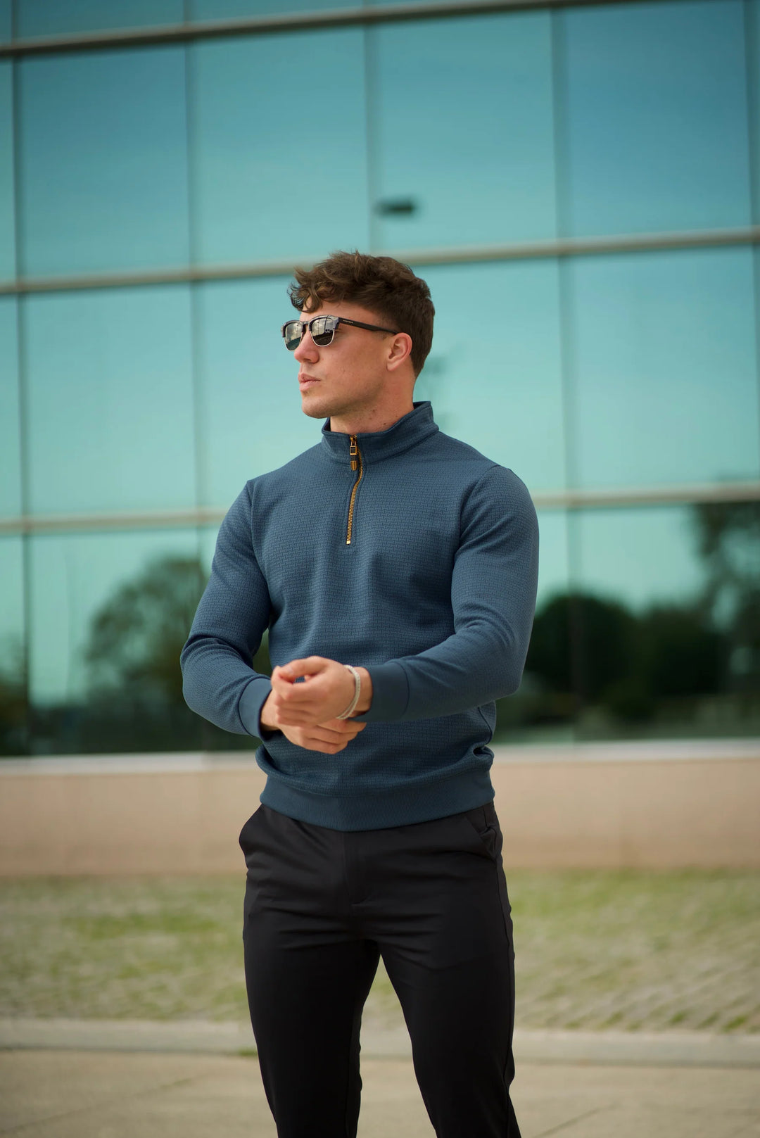 Contino: Trui met kwartrits