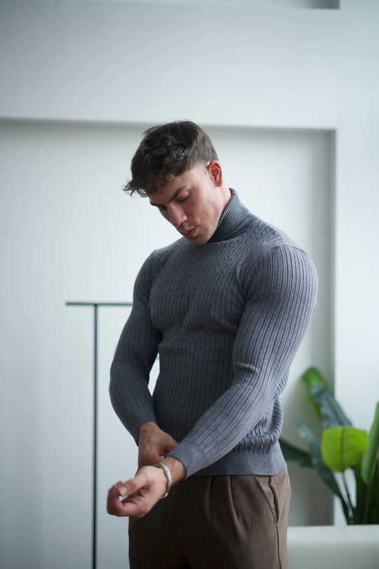 Grigio: Warme gebreide coltrui