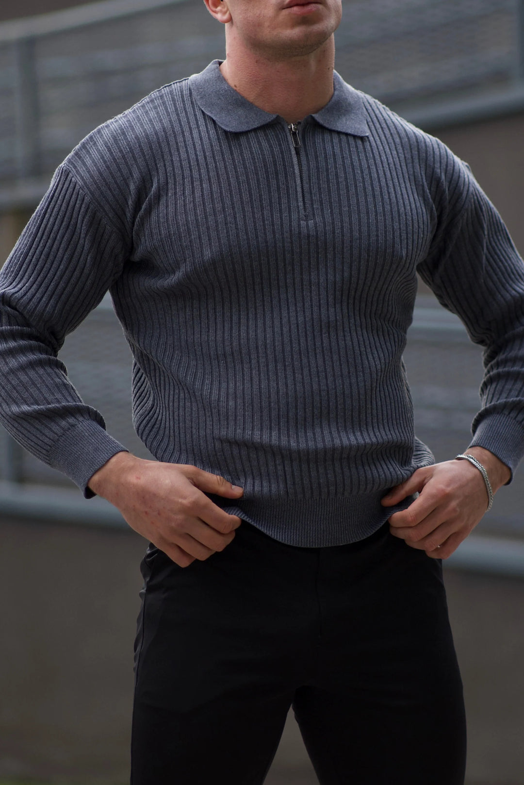 Prestante: Klassieke geribbelde trui met rits